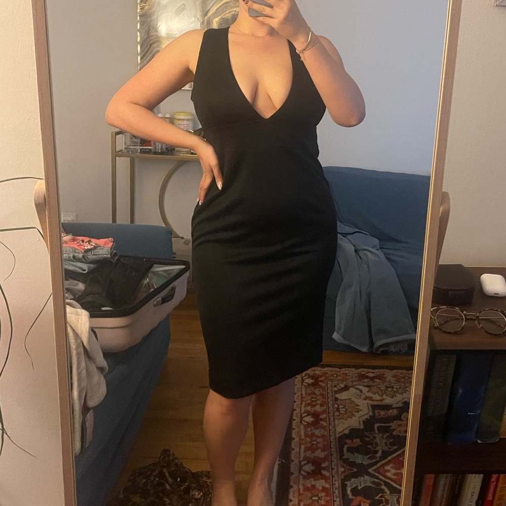 Elegant Black Midi Dress